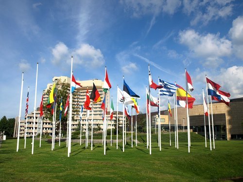Look-Alike Flags Around the World and What They Share